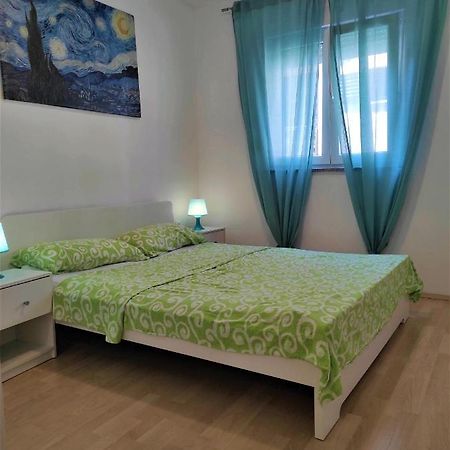 Apartman Kamenjak Premantura Exterior photo